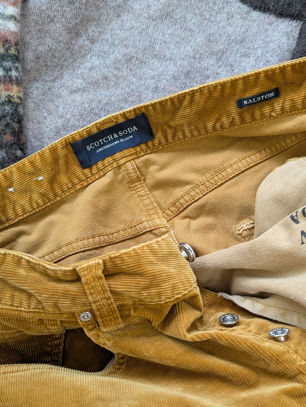 Scotch & Soda Ralston Corduroy gold W32 L34 / Pantalon velours côtelé homme Ocre - Picture 3 of 5